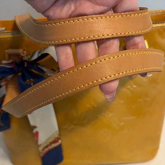 Vibrant Louis Vuitton Mustard Vernise Tote with COA - Picture 14 of 16